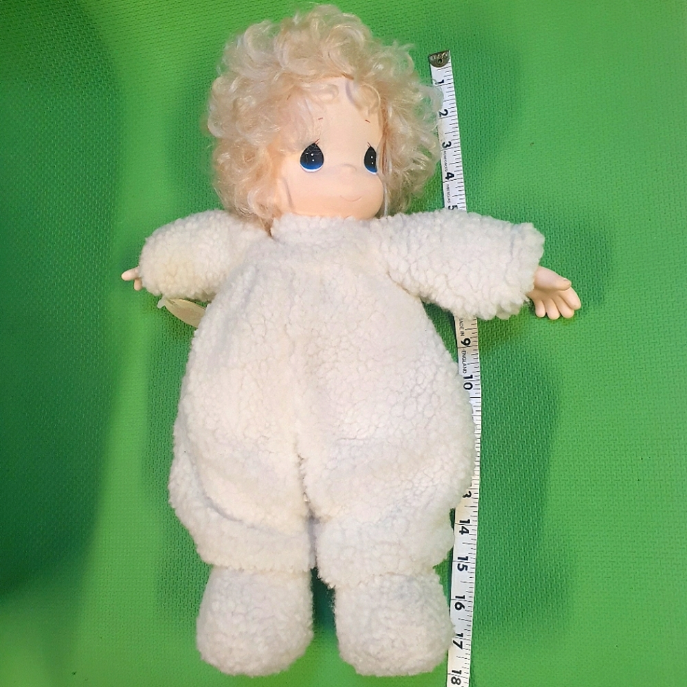 PRECIOUS MOMENTS Cuddles Doll 18" Lamb Suit 1998